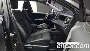 Toyota RAV4, 2015 — миниатюра 15