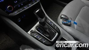 Hyundai Ioniq, 2018 — миниатюра 12