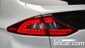 Hyundai Ioniq, 2018 — миниатюра 9