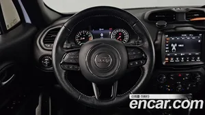 Jeep Renegade, 2021 — миниатюра 19