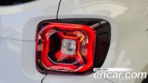 Jeep Renegade, 2021 — миниатюра 9