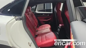 Porsche Macan, 2025 — миниатюра 17