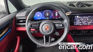 Porsche Macan, 2025 — миниатюра 19