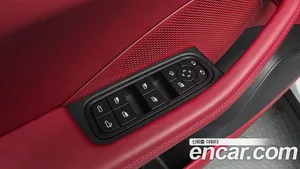Porsche Macan, 2025 — миниатюра 39