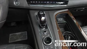 Cadillac Escalade, 2023 — миниатюра 12