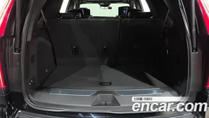 Cadillac Escalade, 2023 — миниатюра 26