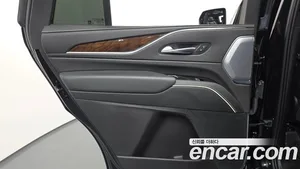Cadillac Escalade, 2023 — миниатюра 15
