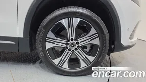Mercedes-Benz EQA, 2025 — миниатюра 5