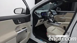Mercedes-Benz EQA, 2025 — миниатюра 13