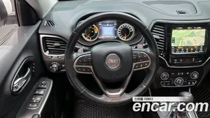 Jeep Cherokee, 2021 — миниатюра 13