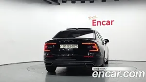 Volvo S60, 2019 — миниатюра 3