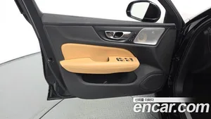 Volvo S60, 2019 — миниатюра 13