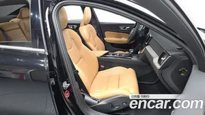 Volvo S60, 2019 — миниатюра 15