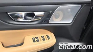 Volvo S60, 2019 — миниатюра 29