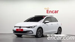 Volkswagen Golf, 2022 — миниатюра 1