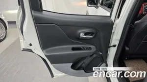 Jeep Renegade, 2022 — миниатюра 15