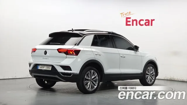 Volkswagen T-Roc, 2022 — фото автомобиля из Кореи