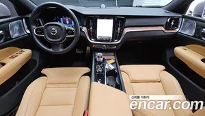 Volvo V60, 2023 — миниатюра 7