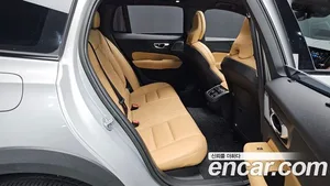 Volvo V60, 2023 — миниатюра 11