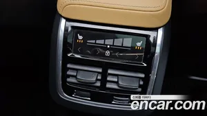 Volvo V60, 2023 — миниатюра 18