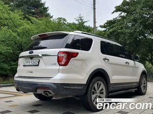 Ford Explorer, 2018 — миниатюра 3