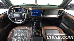 Ford Bronco, 2023 — миниатюра 10