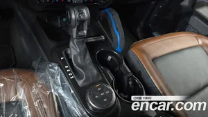 Ford Bronco, 2023 — миниатюра 12