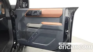 Ford Bronco, 2023 — миниатюра 14
