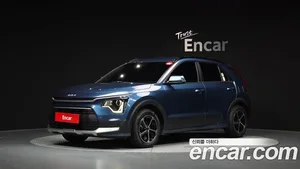 Kia Niro, 2023 — миниатюра 1