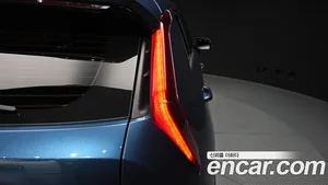 Kia Niro, 2023 — миниатюра 9
