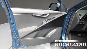 Kia Niro, 2023 — миниатюра 14