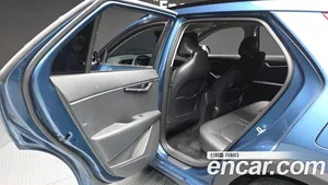 Kia Niro, 2023 — миниатюра 16