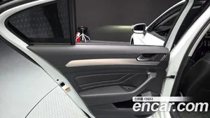 Volkswagen Passat, 2021 — миниатюра 15