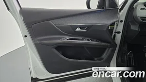 Peugeot 5008, 2019 — миниатюра 13