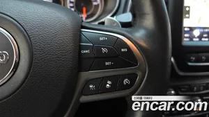 Jeep Cherokee, 2018 — миниатюра 23