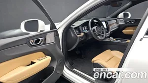 Volvo XC60, 2021 — миниатюра 10