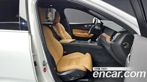 Volvo XC60, 2021 — миниатюра 12