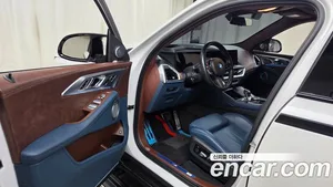 BMW XM, 2023 — миниатюра 13