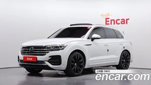 Volkswagen Touareg, 2023 — миниатюра 1