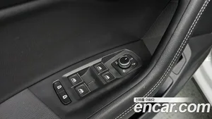 Volkswagen Touareg, 2023 — миниатюра 24