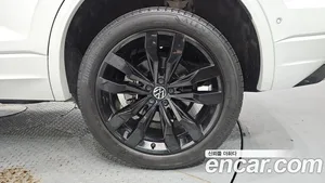 Volkswagen Touareg, 2023 — миниатюра 7