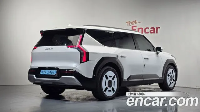 Kia EV9, 2023 — фото автомобиля из Кореи