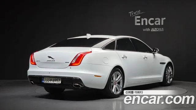 Jaguar XJ, 2016 — фото автомобиля из Кореи