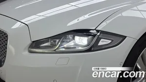 Jaguar XJ, 2016 — миниатюра 7