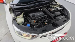 Kia Stonic, 2019 — миниатюра 5