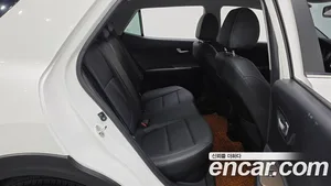Kia Stonic, 2019 — миниатюра 16