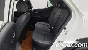Kia Stonic, 2019 — миниатюра 15