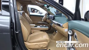 Genesis GV60, 2022 — миниатюра 17