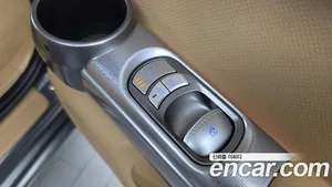 Genesis GV60, 2022 — миниатюра 25