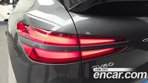 Genesis GV60, 2022 — миниатюра 9